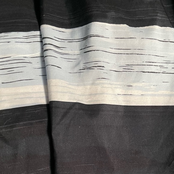 Men’s US Apparel Patriotic Swim Trunks - Picture 6 of 6